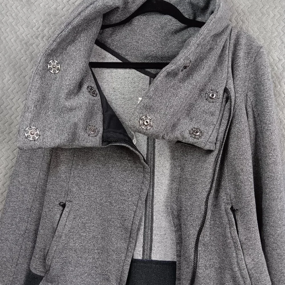 LULULEMON Karmacollected Jacket Heathered Speckled Black Women's 8 Zip Collared